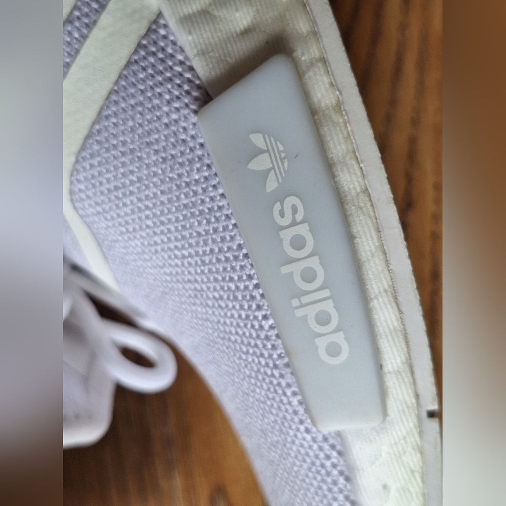 adidas Women's NMD R1 Primeblue Triple White Skate Shoes/Sneakers Size 9 US - Picture 13 of 16